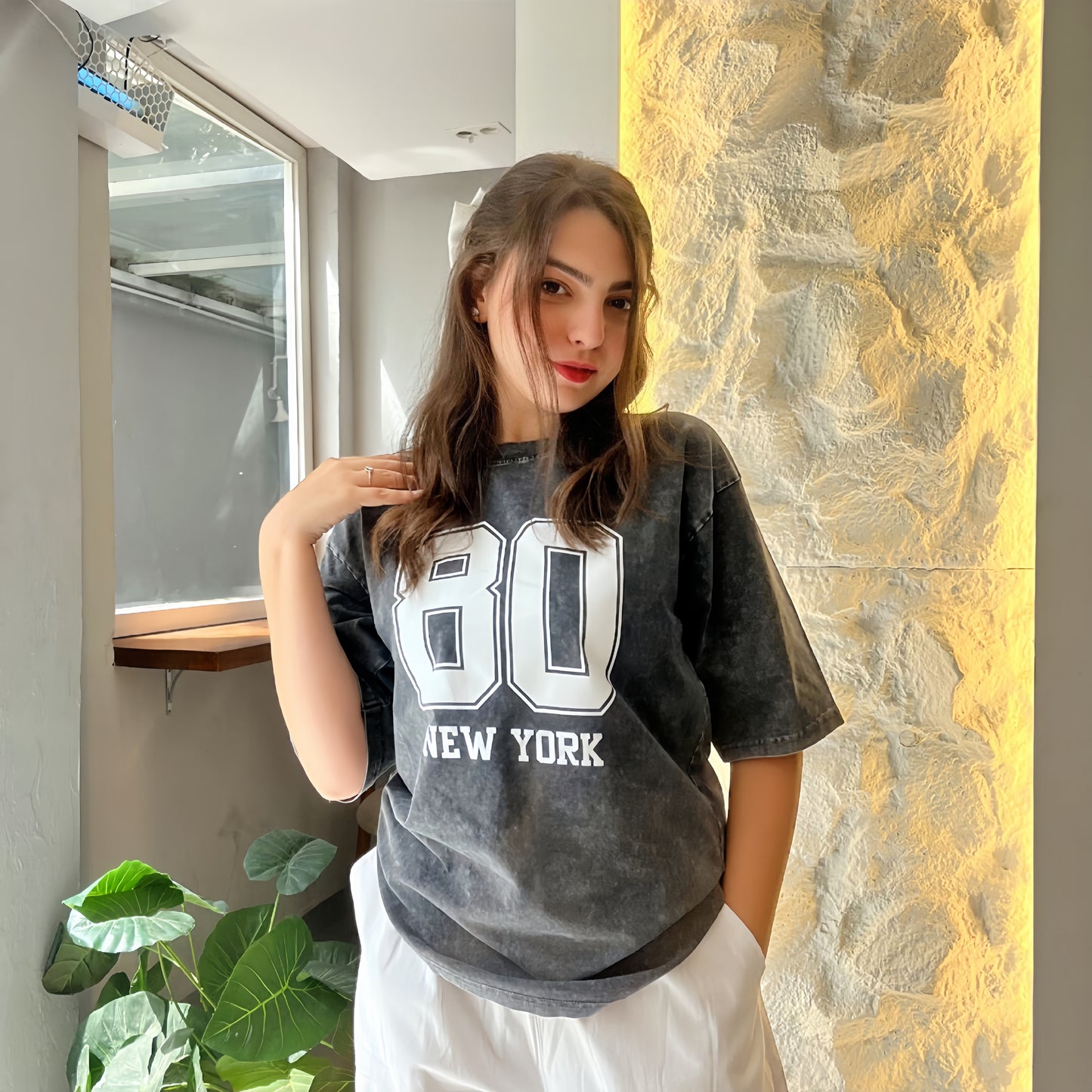 oversized “80 NEW YORK” t-shirt