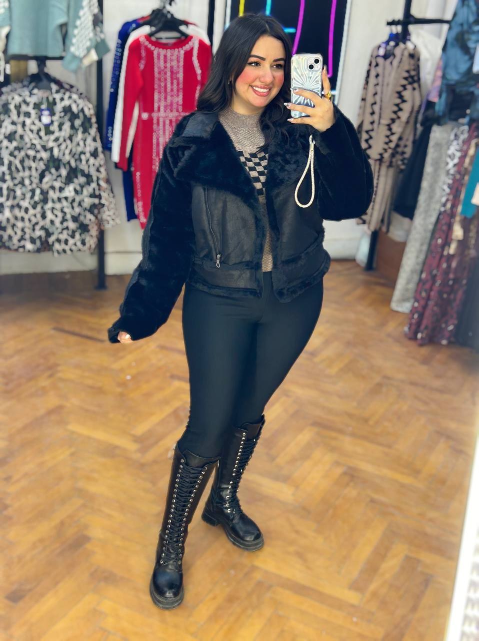 سترة فاخرة من الفرو