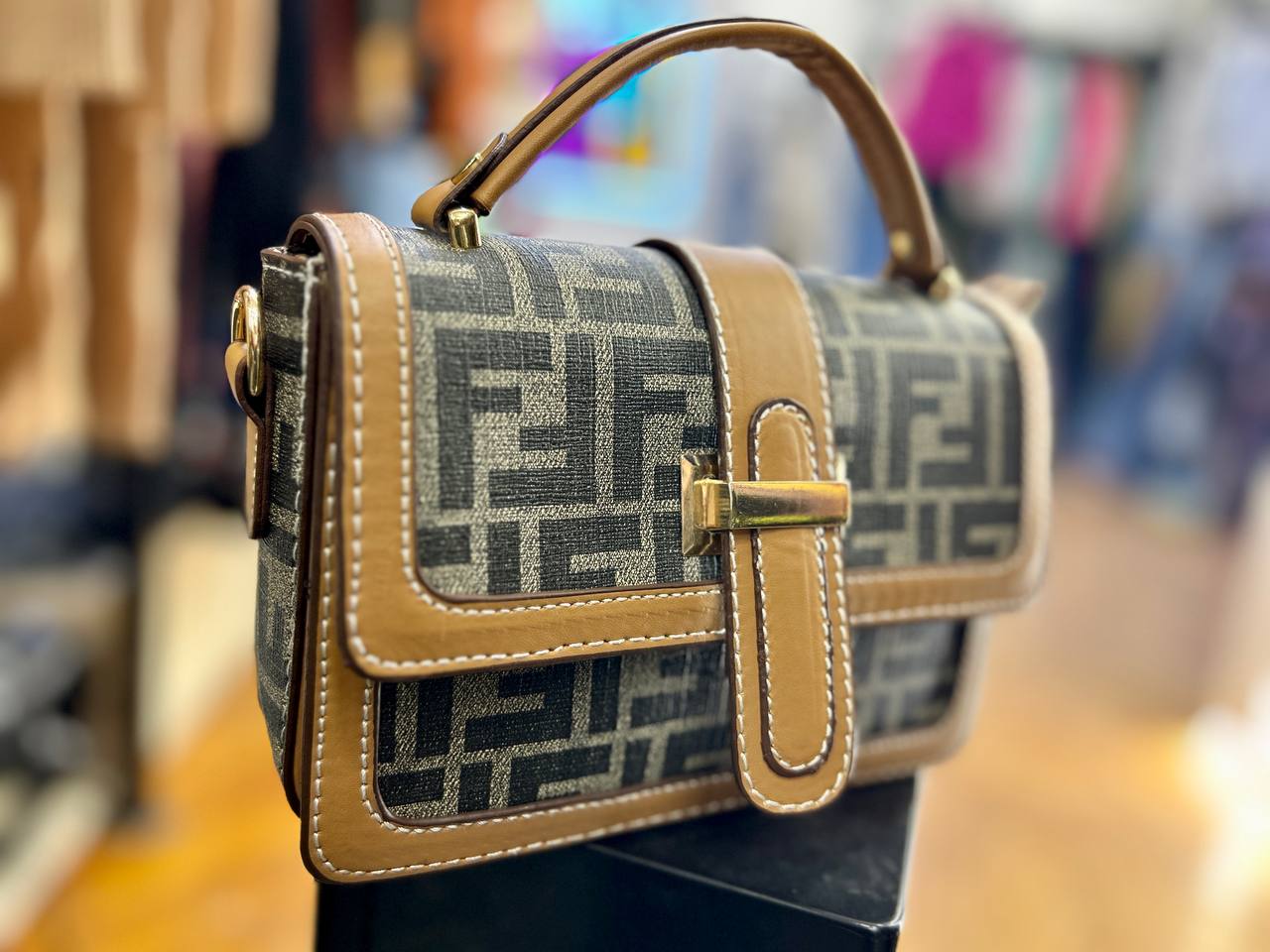 high copy Fendi Handbag