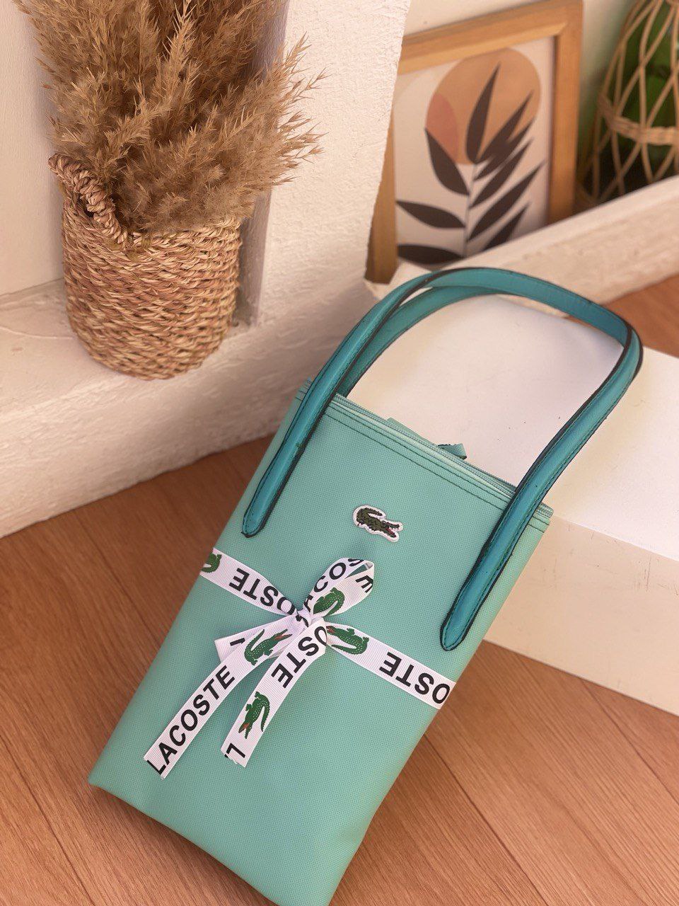 iconic trendy handbag