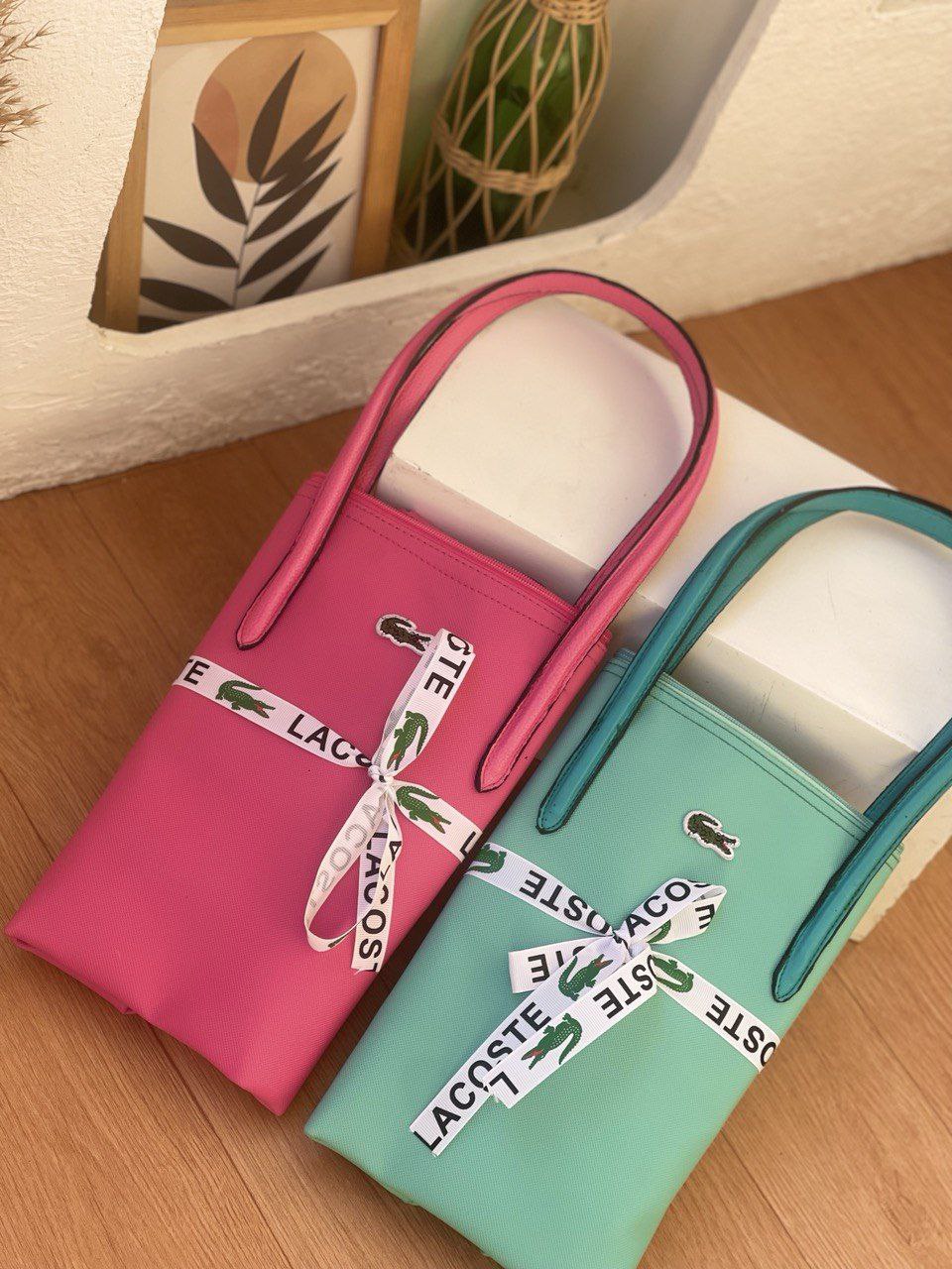 iconic trendy handbag