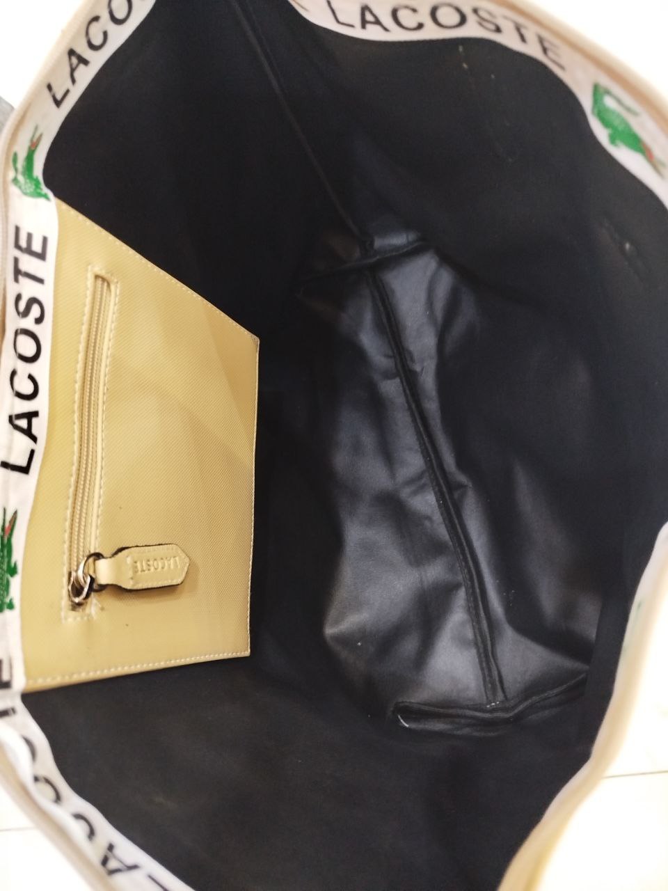 iconic trendy handbag
