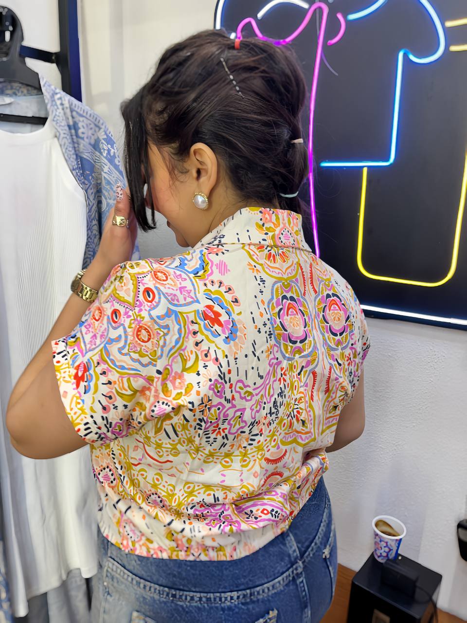 short sleeves blouse