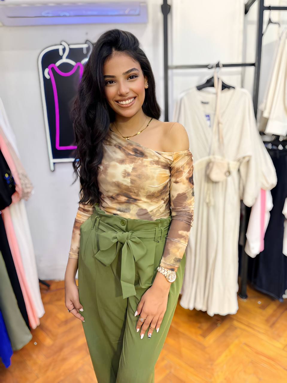 Elegant Chiffon Blouses – Light, Flowing, and Effortlessly Chic