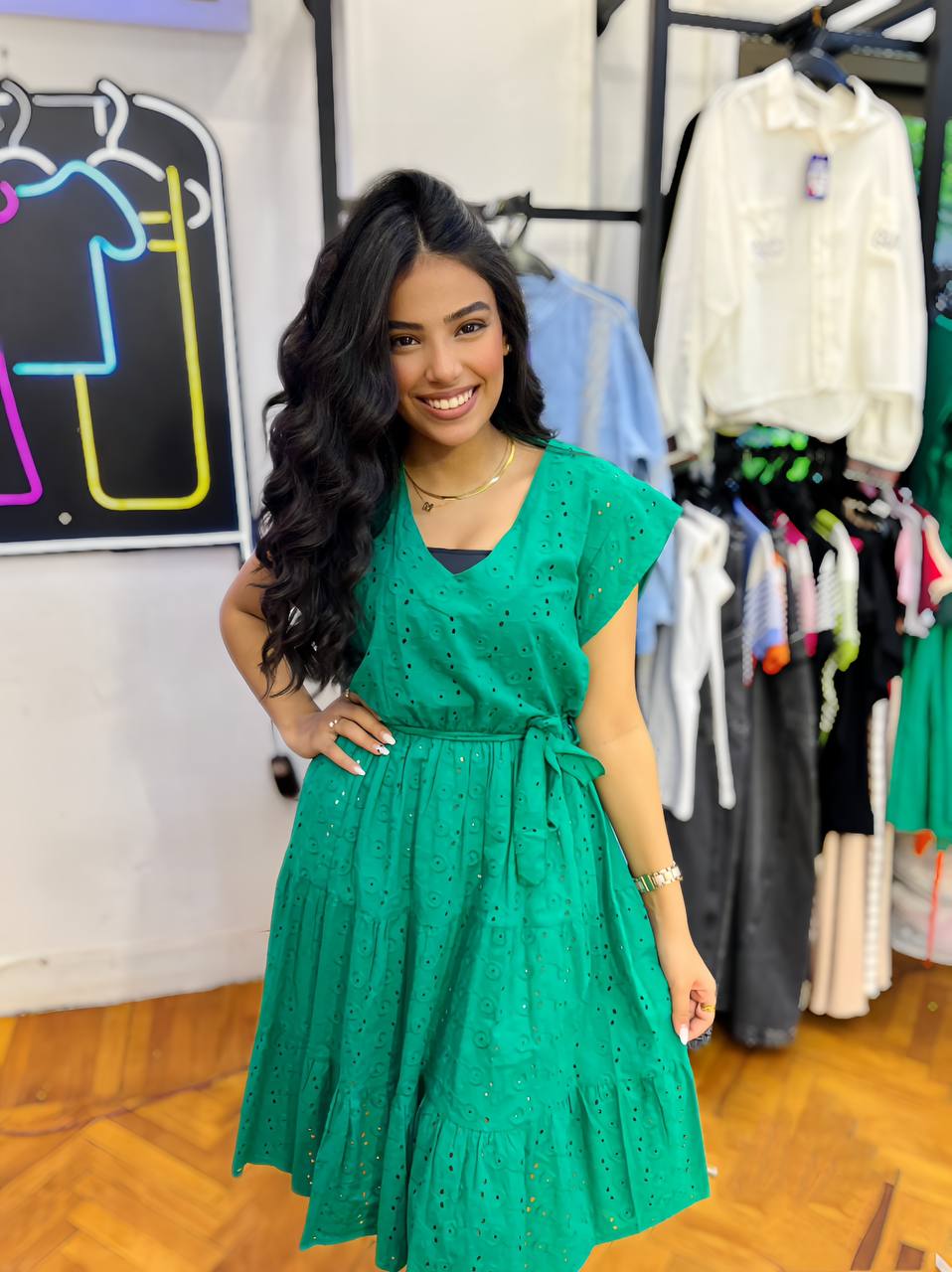 Chic and Timeless: The Rokama Midi Dress Collection