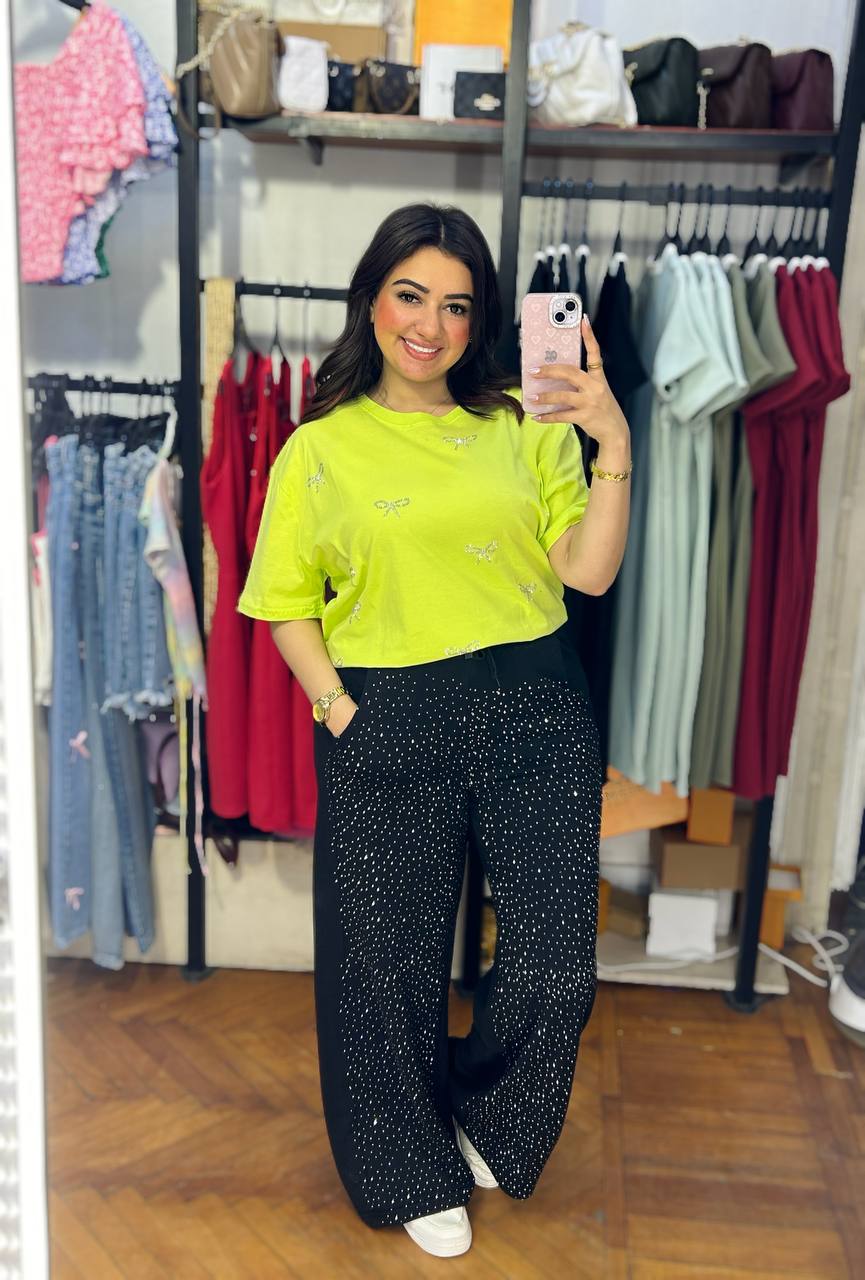 Luxe with an Edge: Strass Wide-Leg Pants