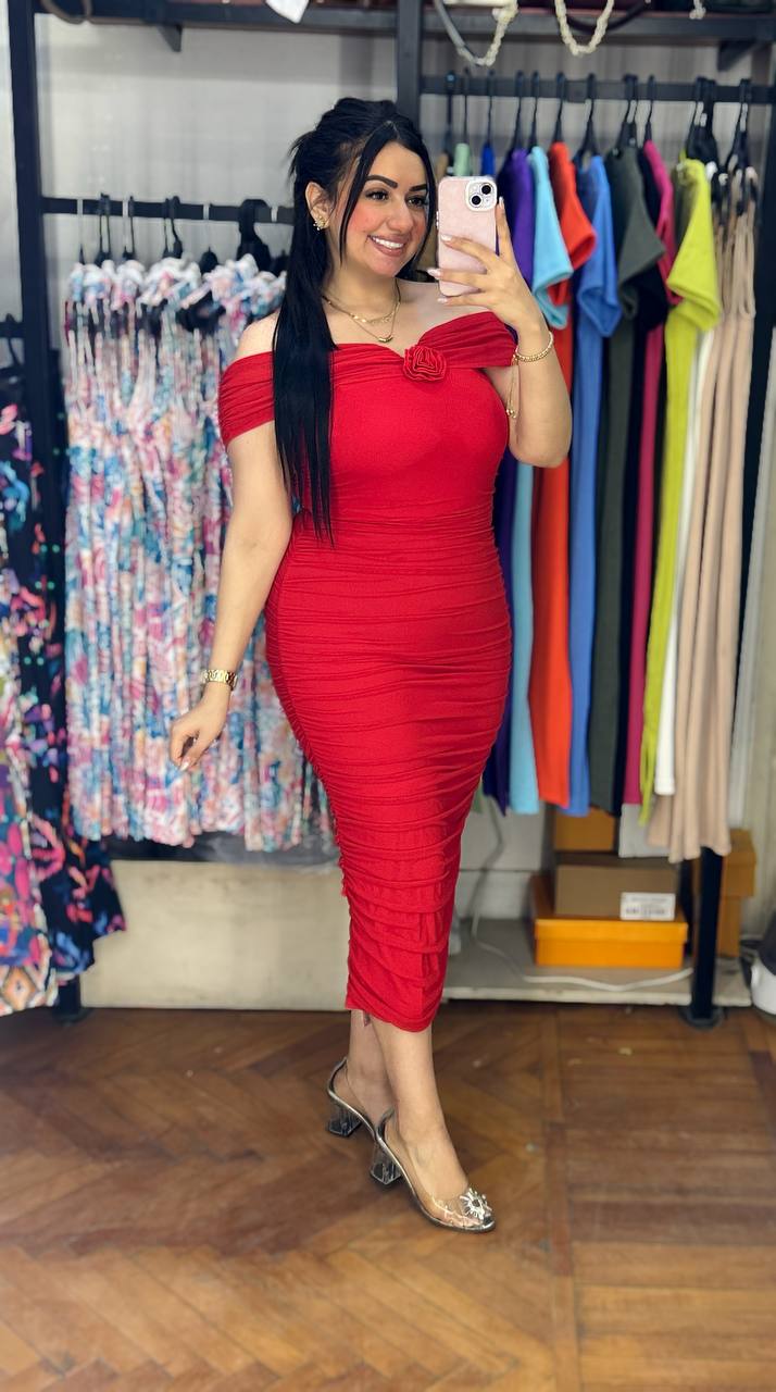 Off-Shoulder Rose Detail Ruched Bodycon Dress