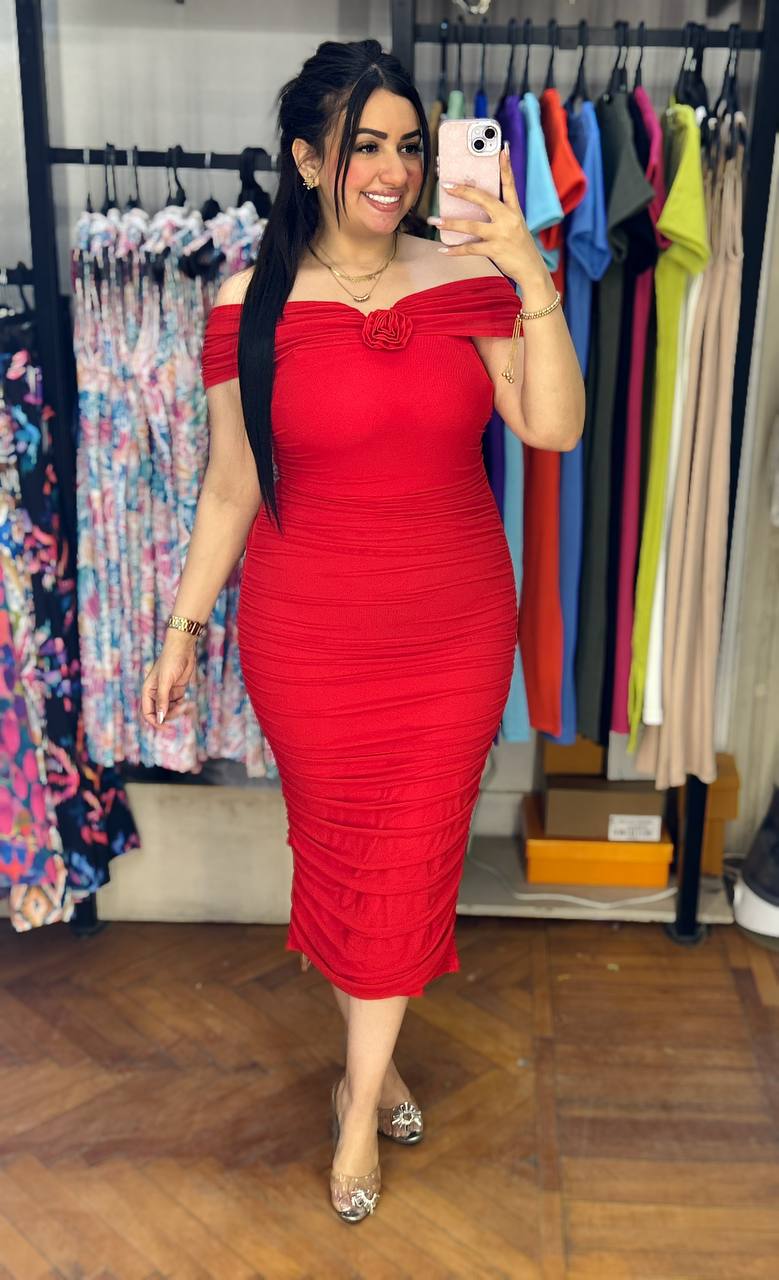 Off-Shoulder Rose Detail Ruched Bodycon Dress