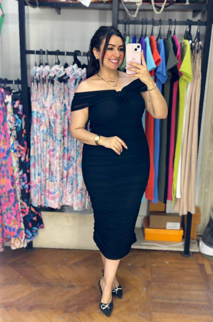 Off-Shoulder Rose Detail Ruched Bodycon Dress