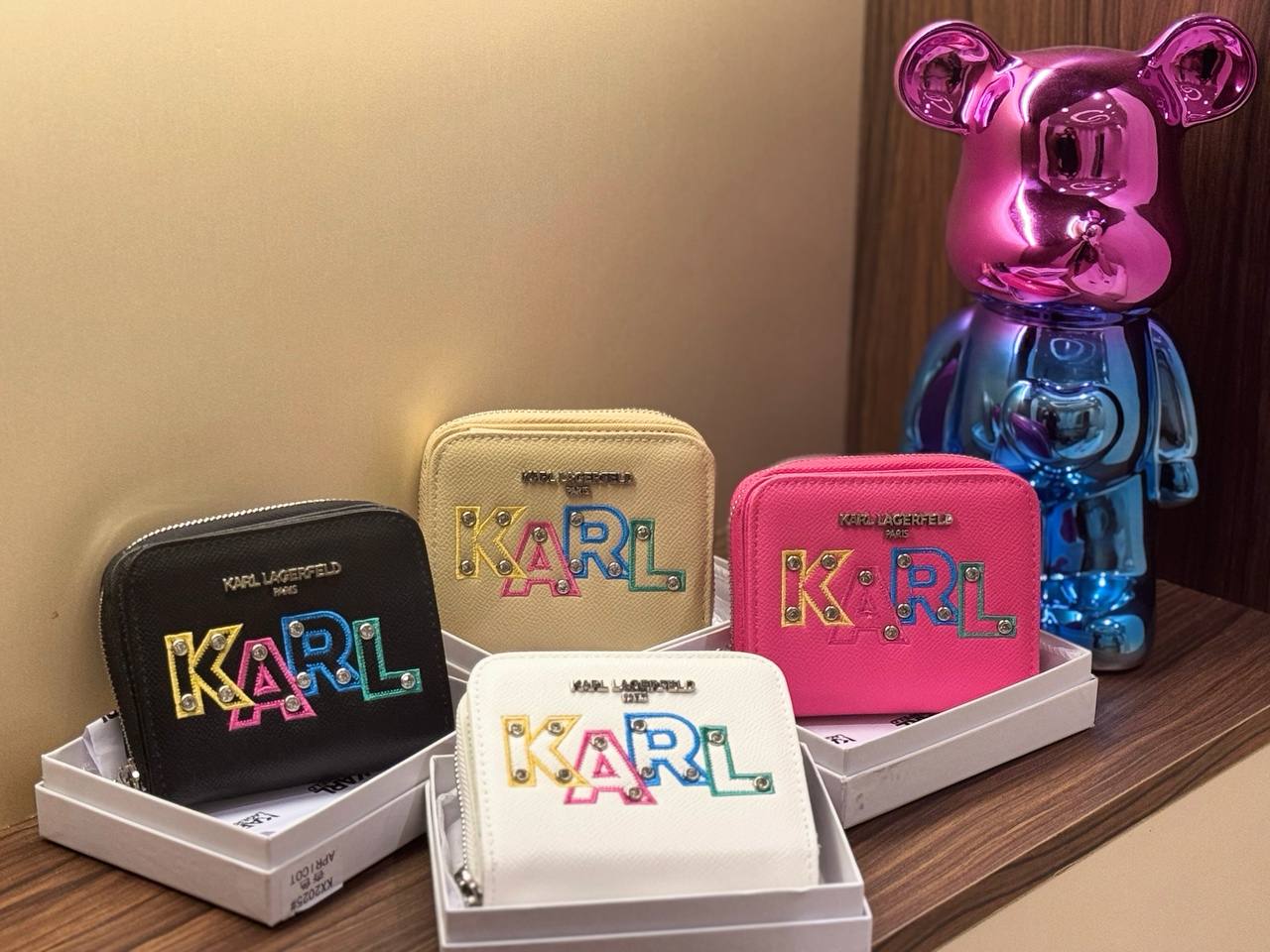 Karl Embroidery wallet ( Mirror )
