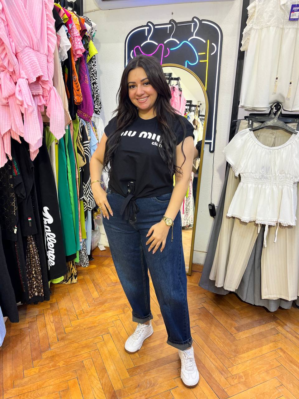 Cropped T-Shirt – Casual & Cool
