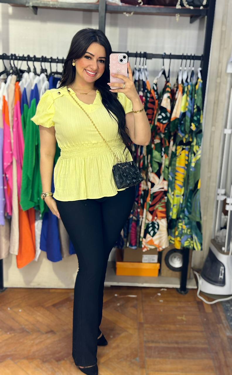 Butter Yellow Blouse – Soft Elegance in Every Detail
