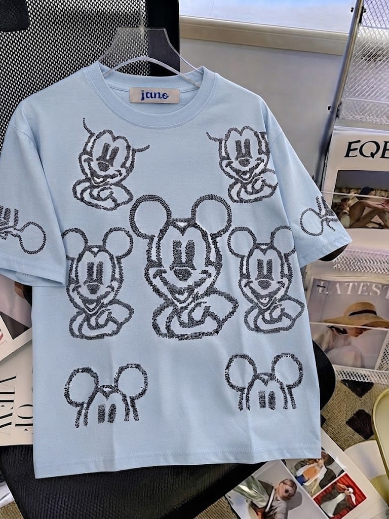 Oversized Rhinestone Mickey Face Graphic T-Shirt – Casual Statement Tee