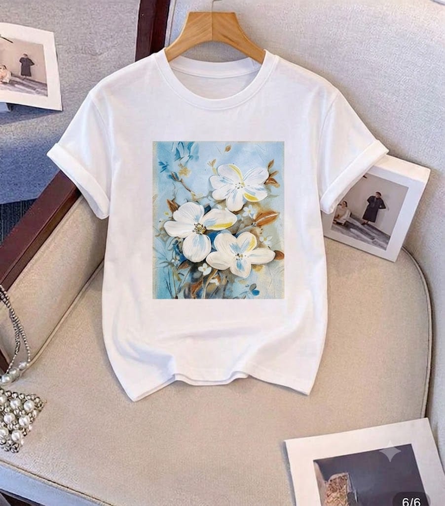 Oversized Floral Graphic T-Shirt – Casual Relaxed Fit Tee