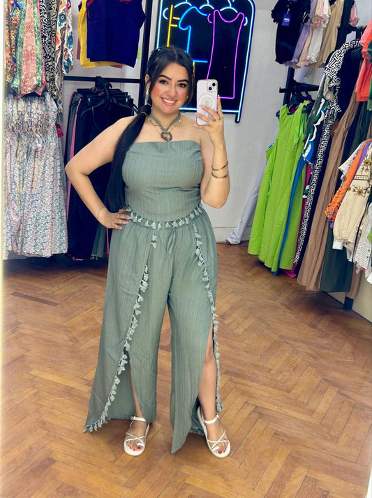 Breezy Elegance: Linen Two-Piece Set