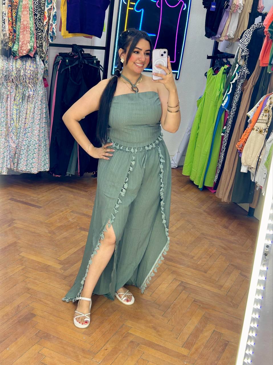 Breezy Elegance: Linen Two-Piece Set