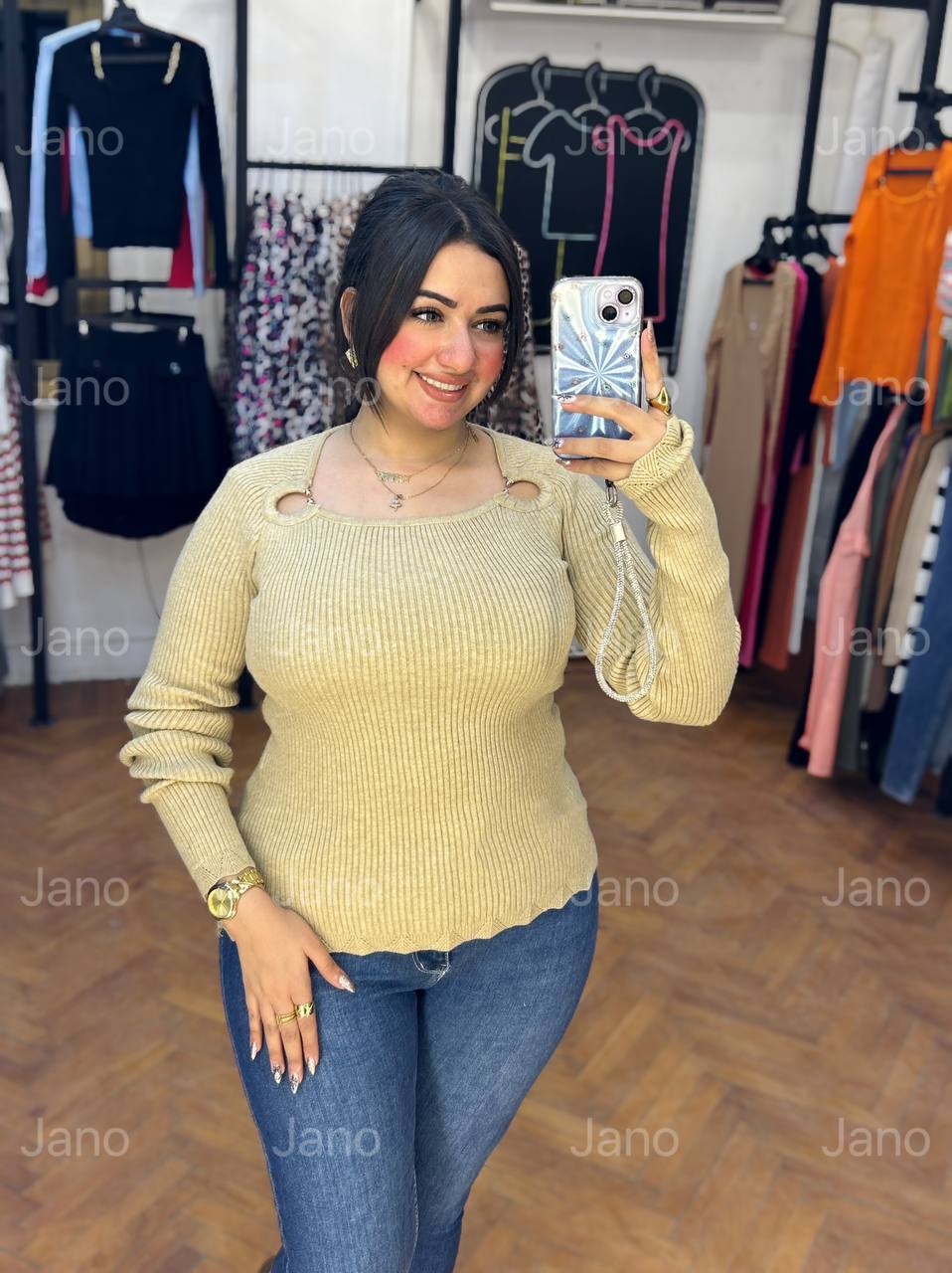 Elegant knitting top