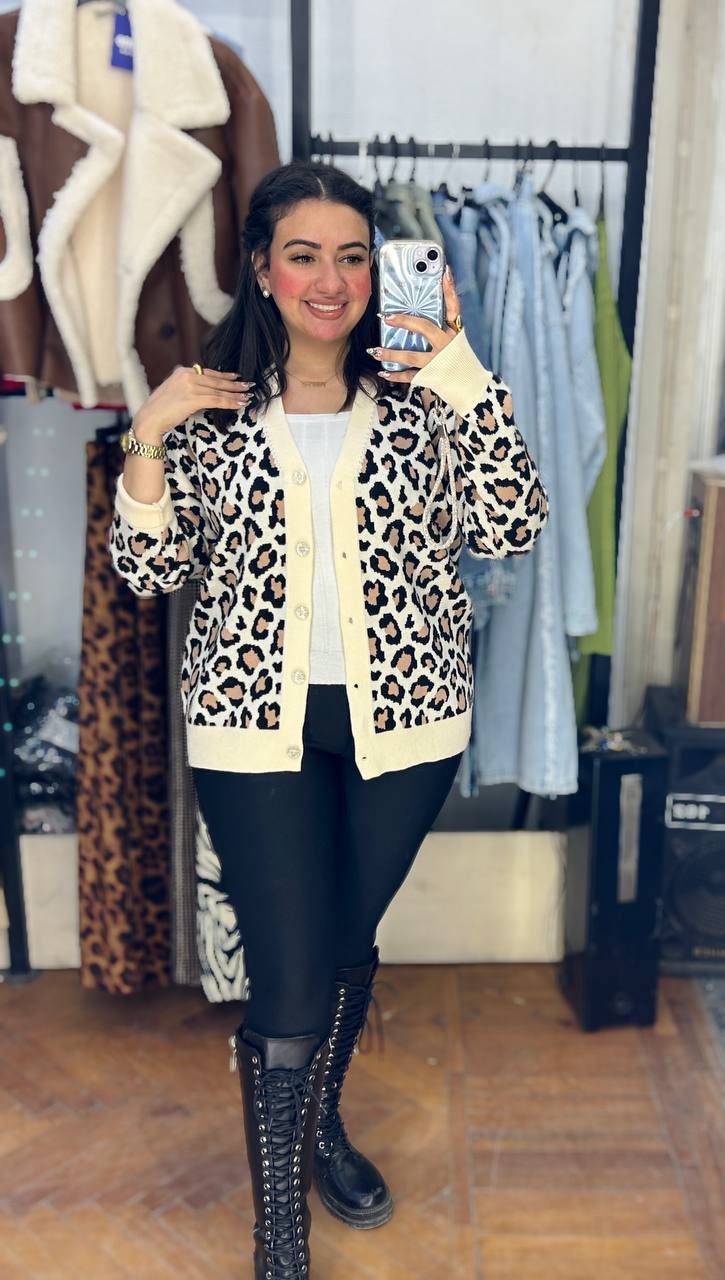 Tiger Cardigan – Bold & Comfortable