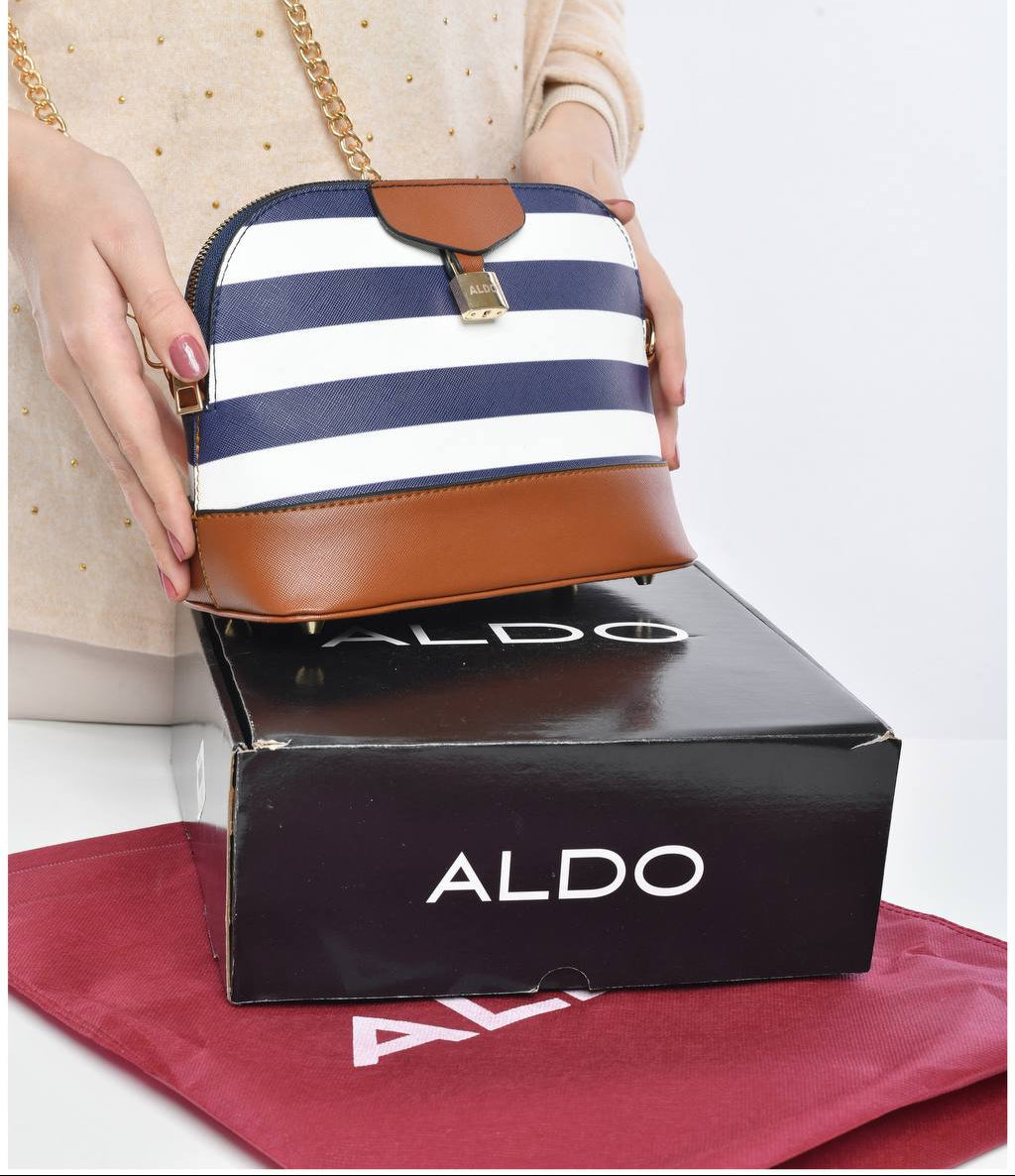 stripped navy bag
