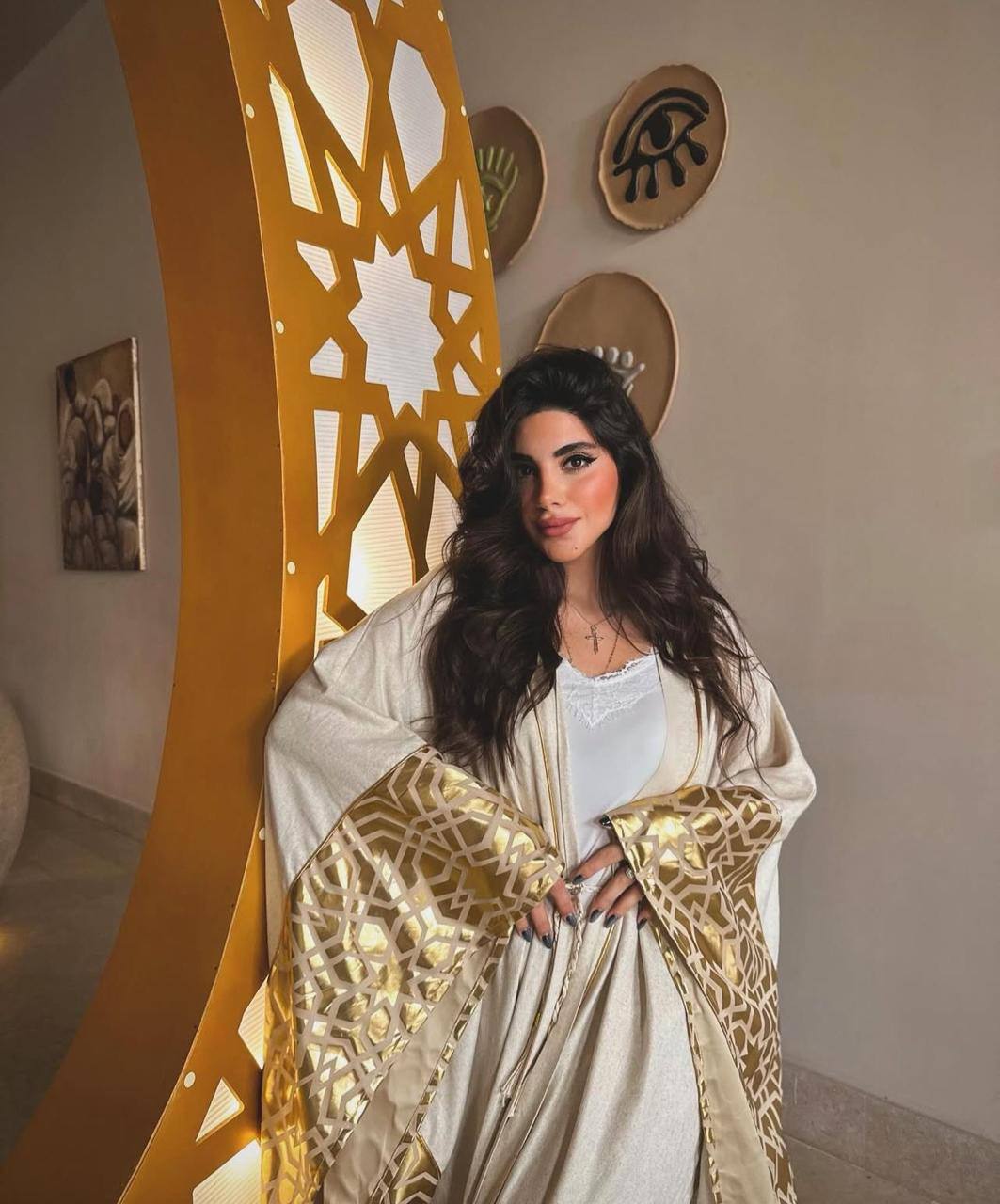 قفطان من الكتان بطبعة نجوم الديسكو