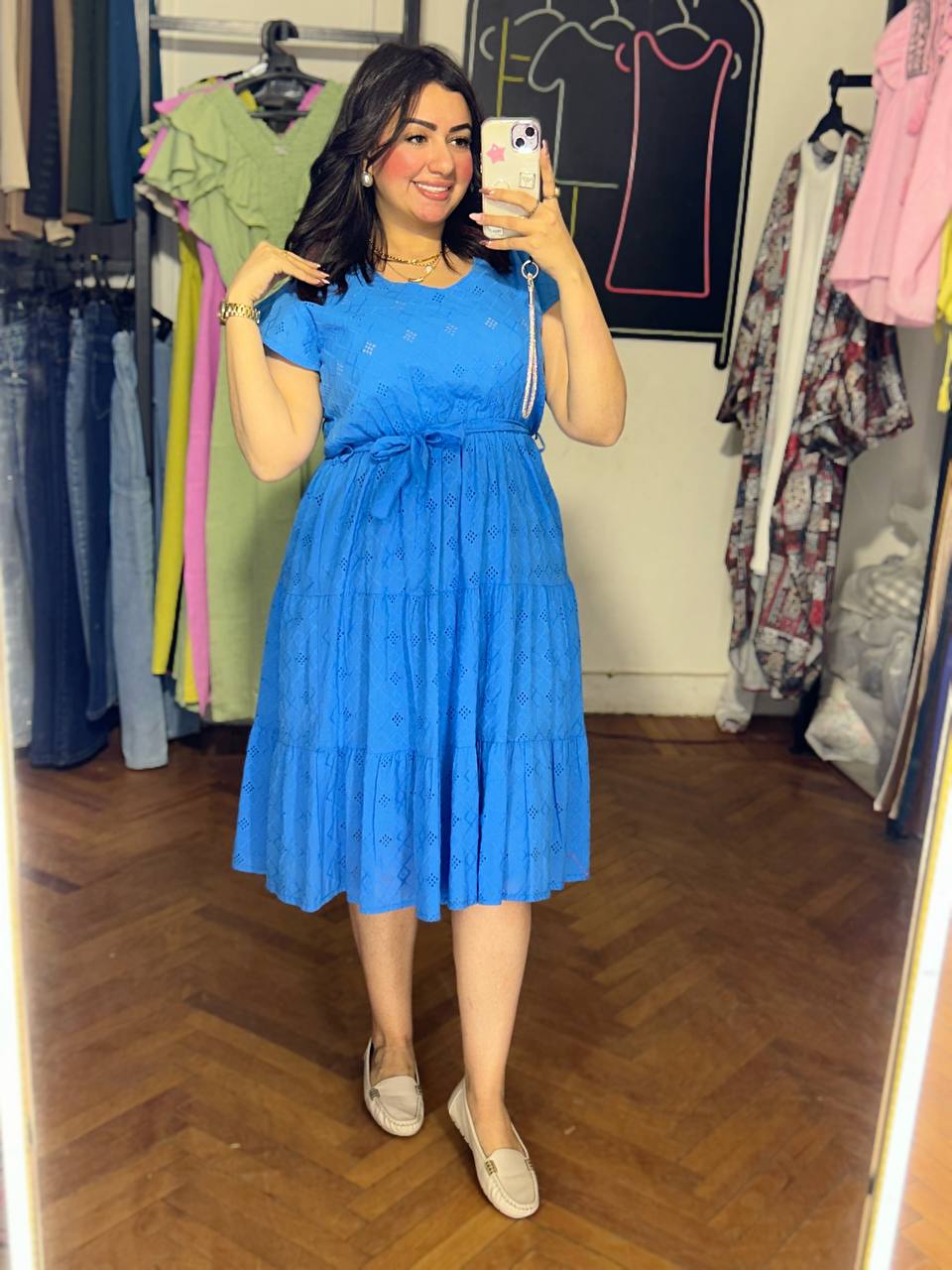 Chic and Timeless: The Rokama Midi Dress Collection