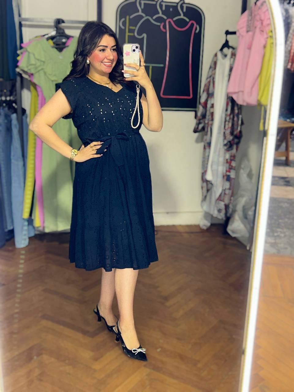 Chic and Timeless: The Rokama Midi Dress Collection