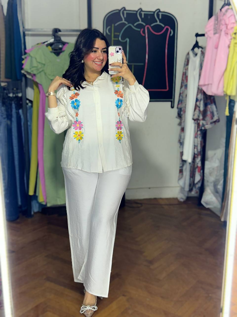 Elegant Embroidery Long Sleeve Blouse – A Perfect Blend of Detail and Style