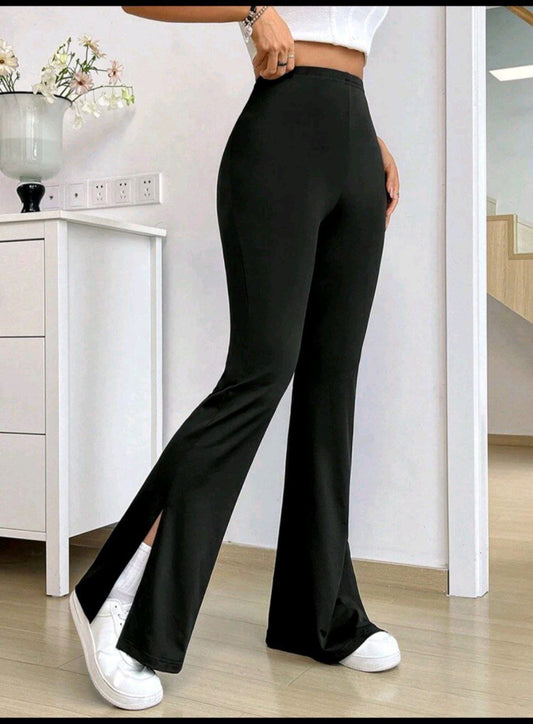 Side-Slit Flared Leggings – Sleek & Stylish