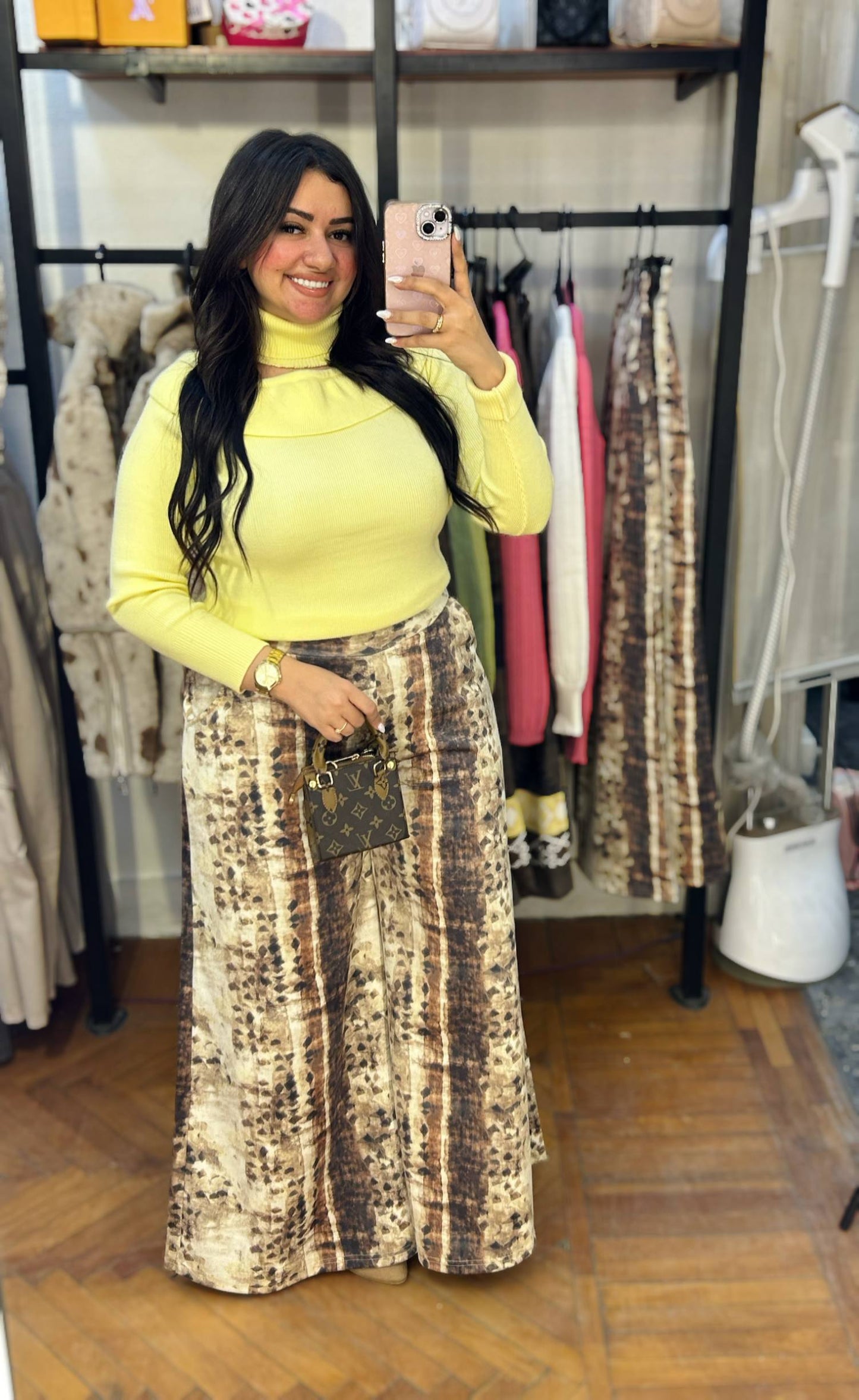 Wide-Leg Printed Pants