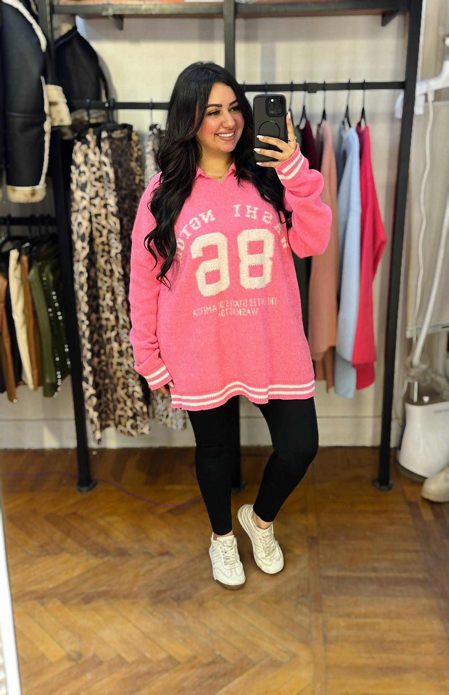 Oversized Knitted Sweatshirt with 86 Graphic