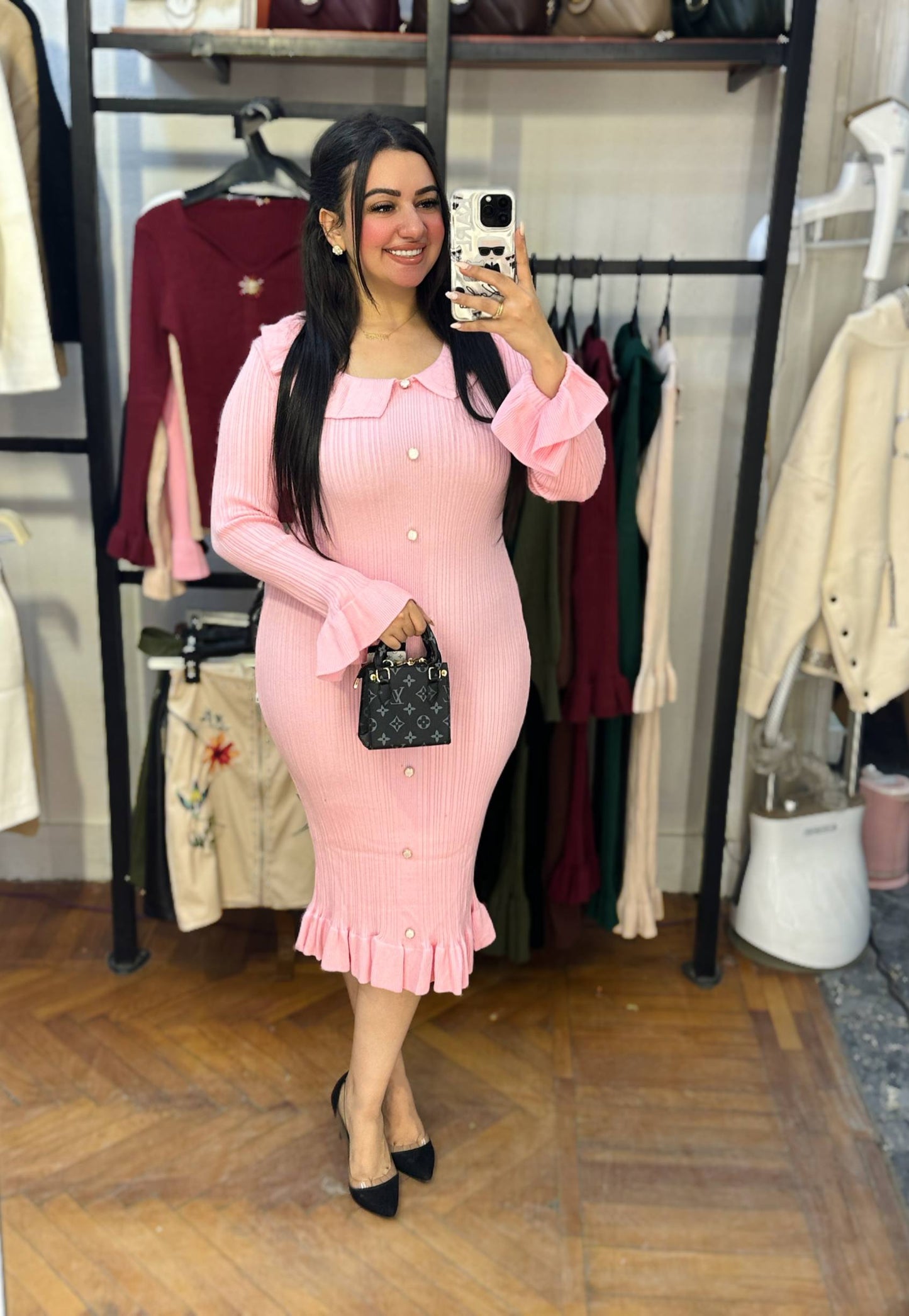 Elegant Ribbed Knit Midi Dress