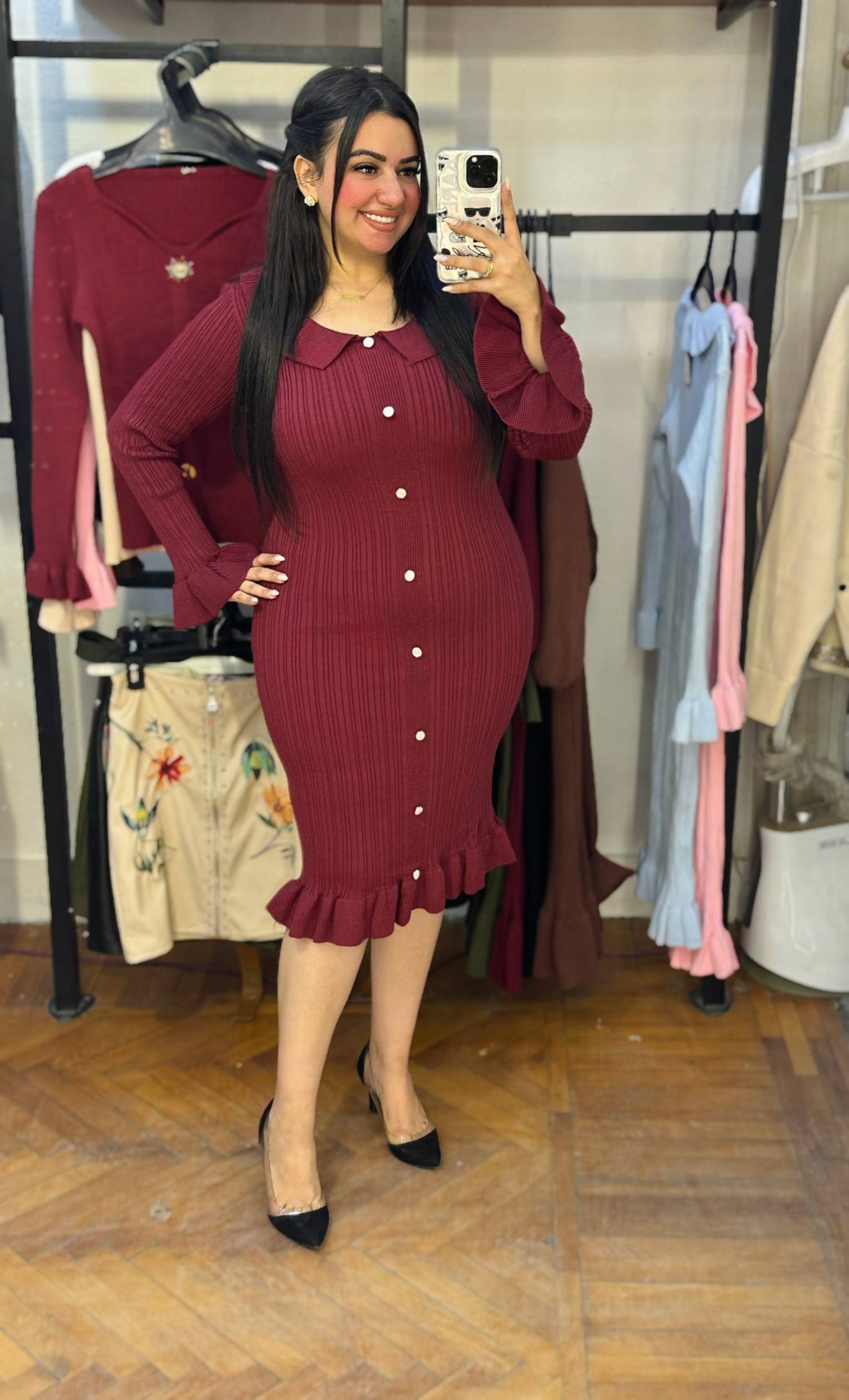 Elegant Ribbed Knit Midi Dress