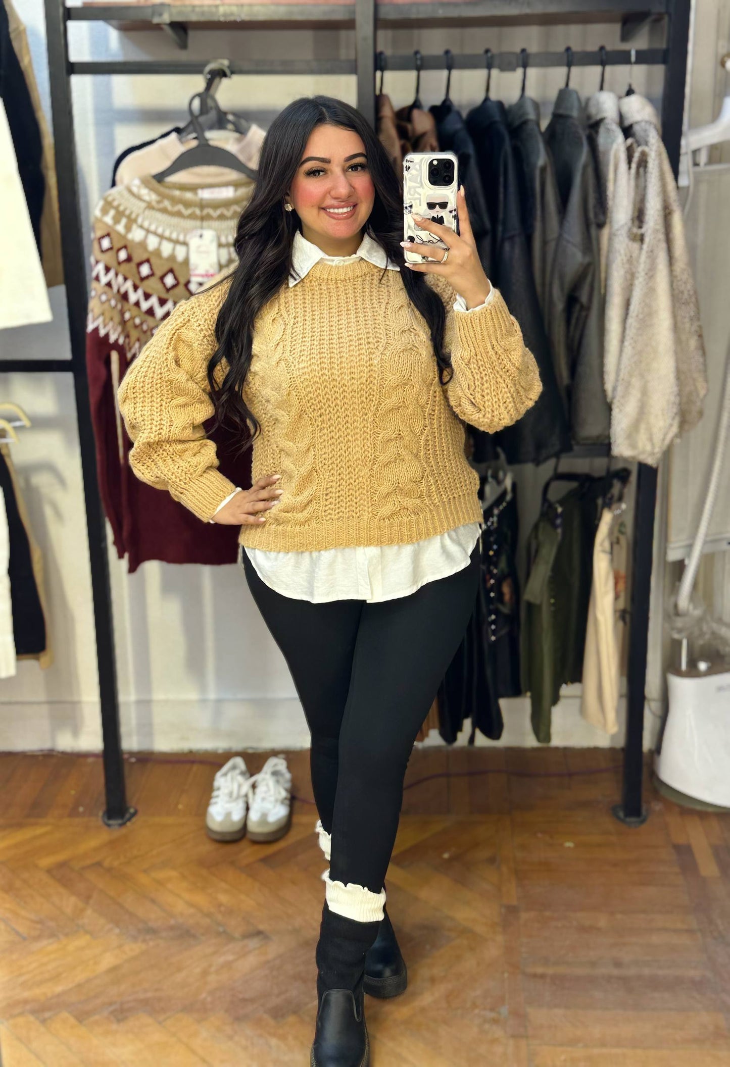 Cable Knit Cropped Sweater