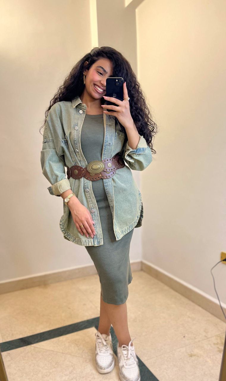 Oversized Denim Shirt – Relaxed Fit Casual