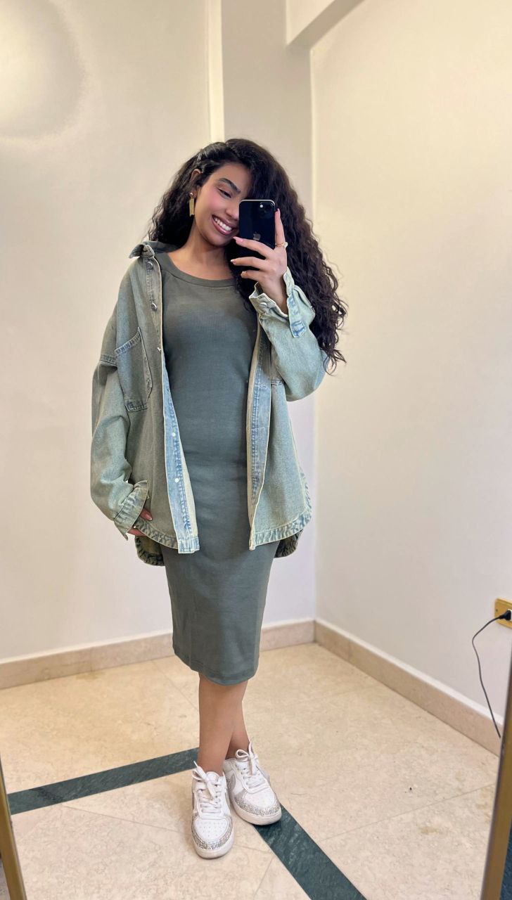 Oversized Denim Shirt – Relaxed Fit Casual