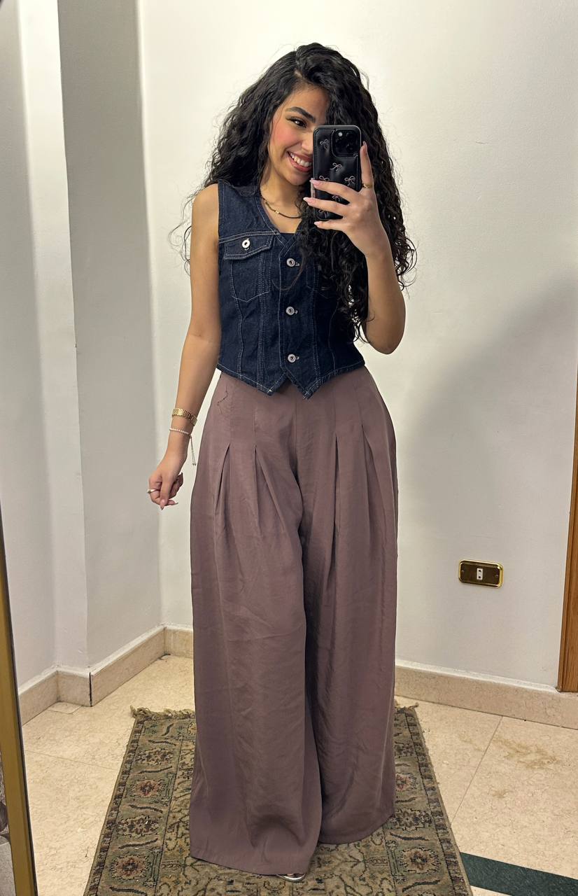 Wide-Leg Pleated Tailored Trousers