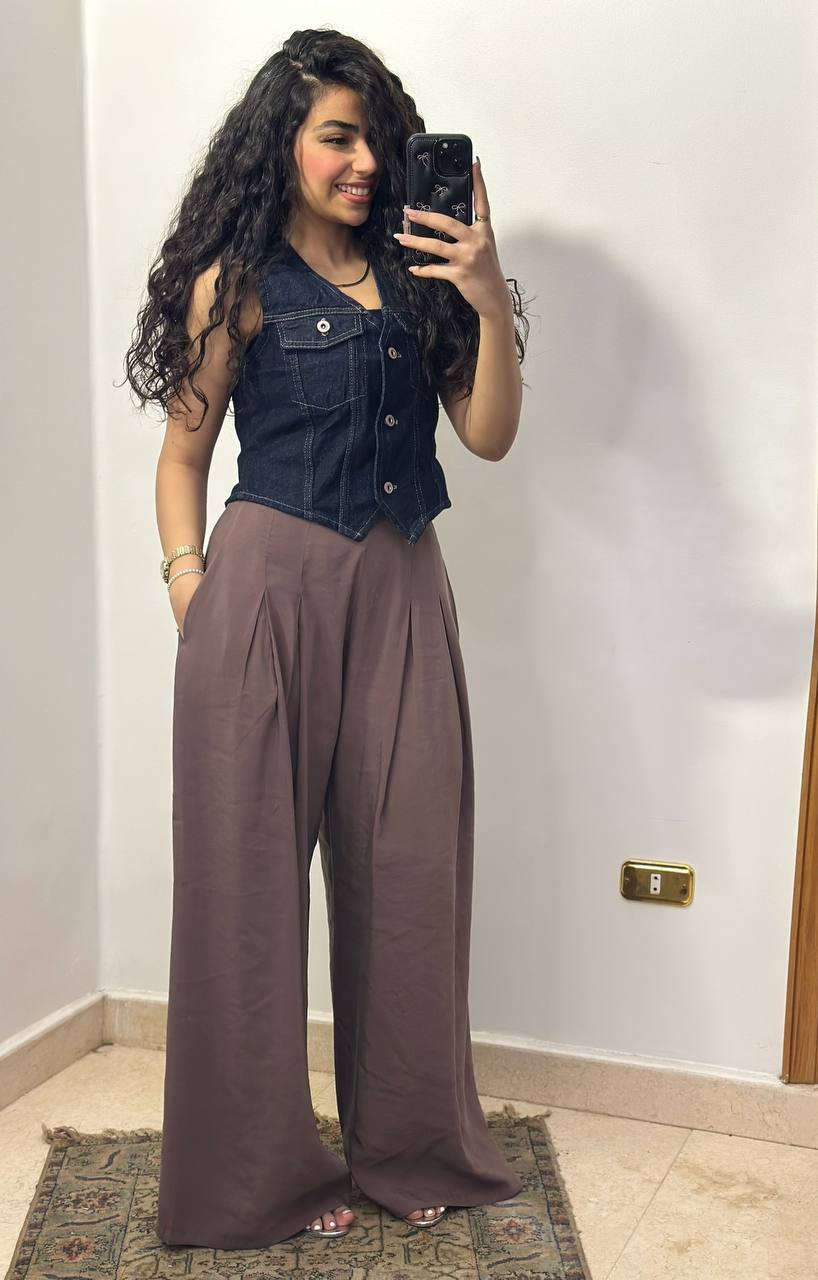 Wide-Leg Pleated Tailored Trousers