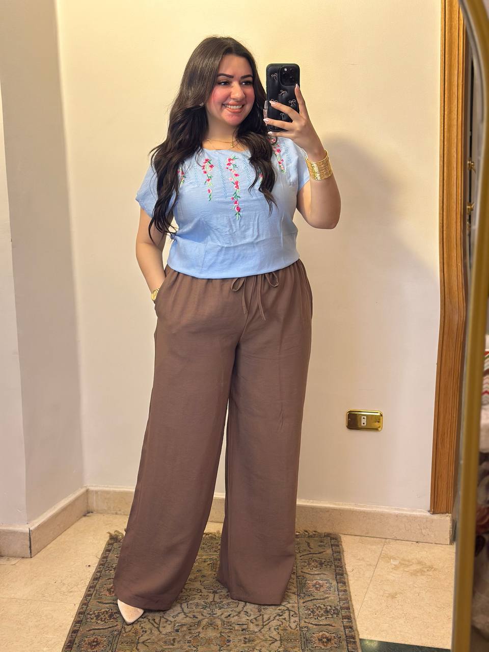 Delicate Floral Embroidered Blouse