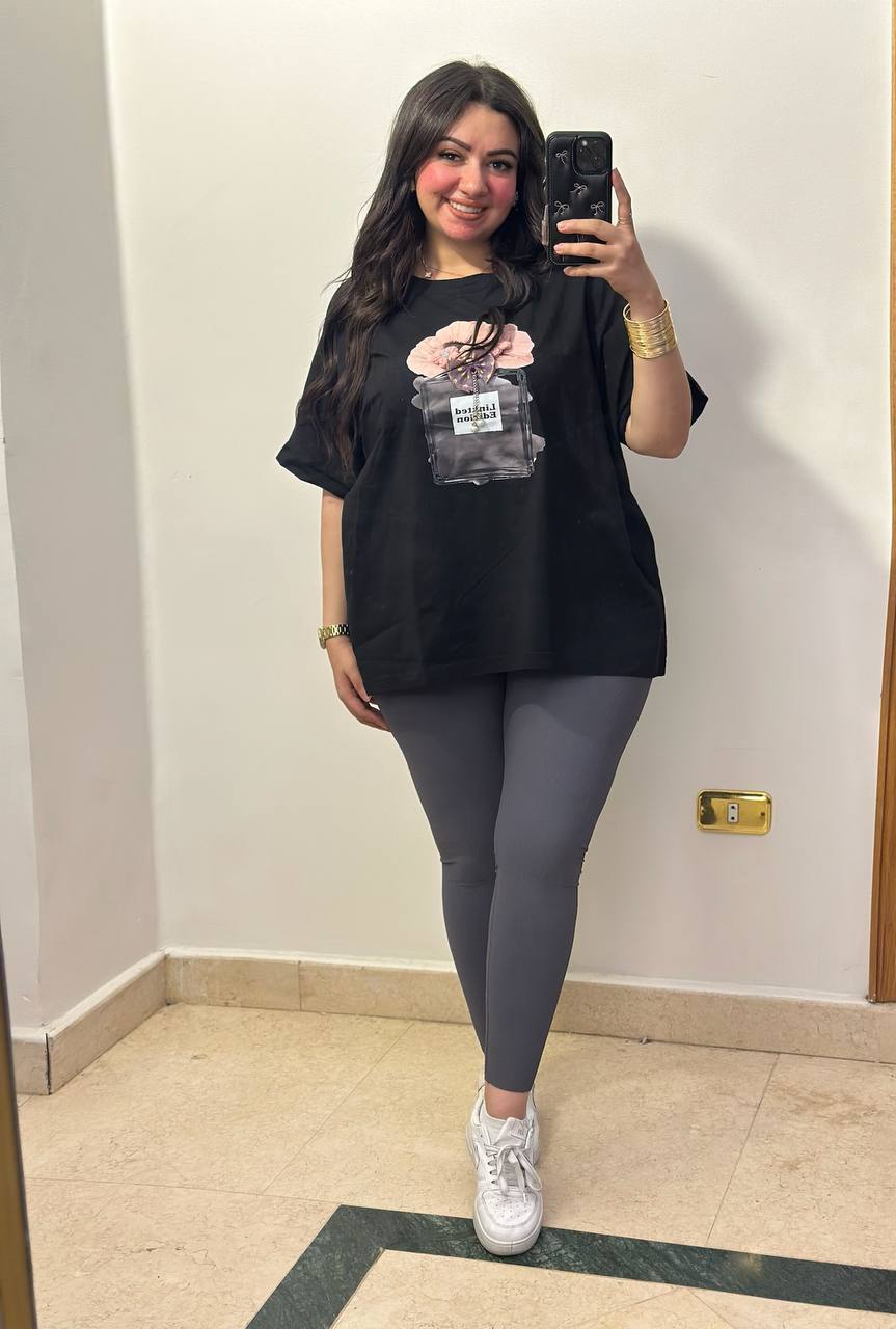 Chic Oversized T-Shirt with Perfume Bottle Graphic & 3D Accents