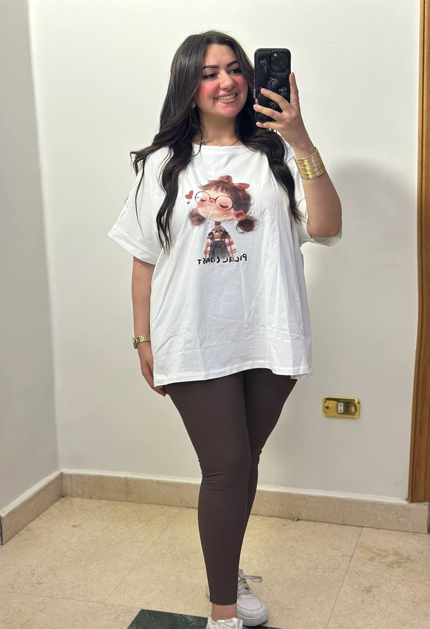 Trendy Oversized T-Shirt with Cute Graphic Illustration